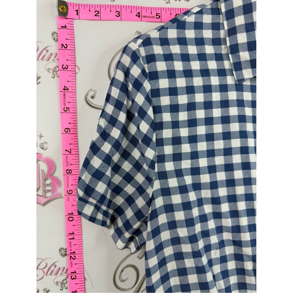 Urban Heritage tshirt button up Blue & White Gingham Tie-Hem Button Shirt - Picture 3 of 14